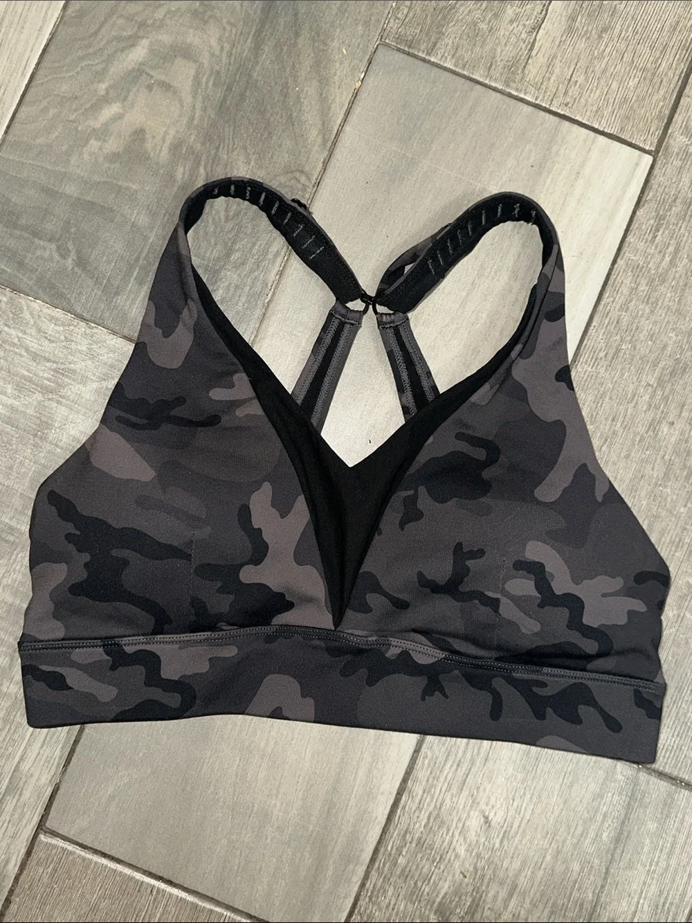 Zyia‎ Active Mesh Sports Bra Forest Camo Padded Adjustable Gym Size Medium